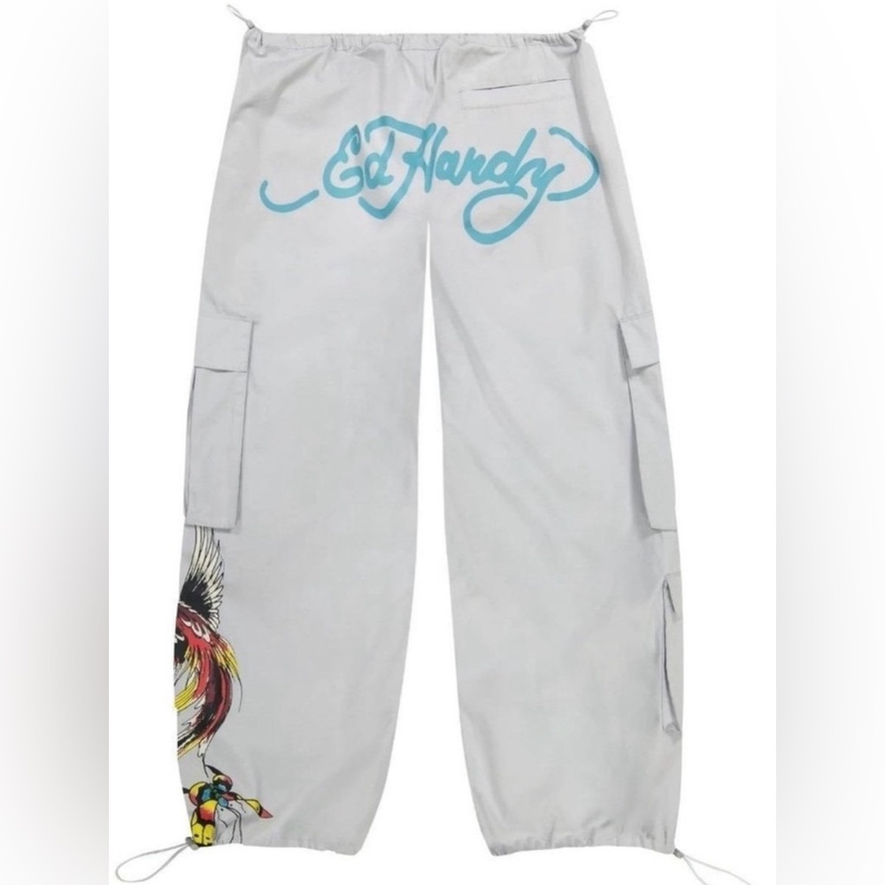 Ed Hardy Light Gray Cargo Pants with Teal Logo size Large worn once